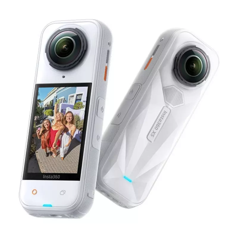 Insta360 X5 360-kraadine tegevuskaamera Standardkomplekt satiinvalge