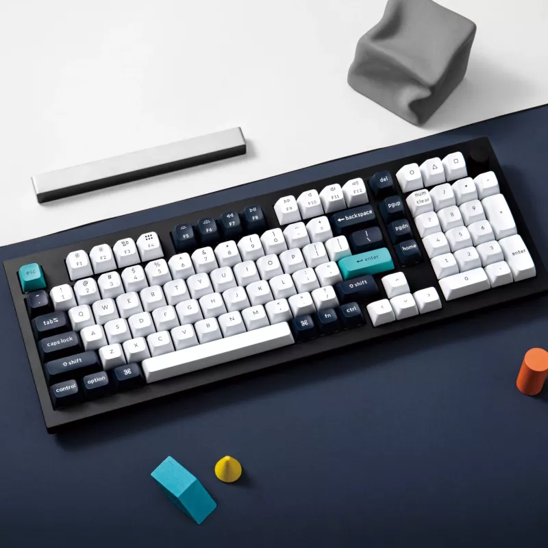 Keychron Q5M-M1 96% mehaaniline klaviatuur, Gateron G Pro Red lüliti, RGB Hot-Swap, Bluetooth 5.1 ja USB-C, alumiiniumkorpus