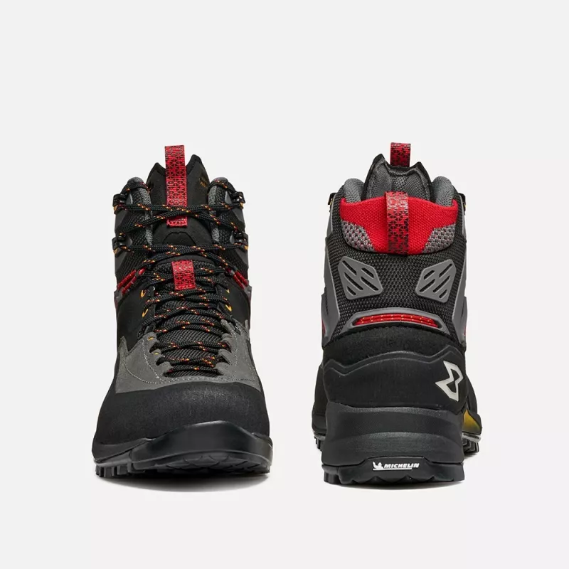 Garmont Akron Mid GTX matkasaapad - Must/Garmont Orange, suurus 47 EU