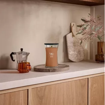 WoodWick Radiant Amber 609.5g Lõhnaküünal puidust tahiga, kuni 180 tundi põlemisaega, liivaklaasist purk