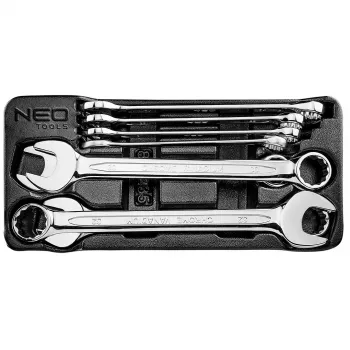 NEO TOOLS Kombineeritud mutrivõtmete komplekt 20-32 mm, 8 tükki, vahtplastist sisetükiga