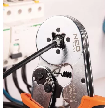 NEO Tools isereguleeruv põrk-krimbitang varrukasotsikutele 0.25-6 mm² (AWG 23-10), ruutkrimp, ergonoomiline bi-materjalist käepide, 200 mm
