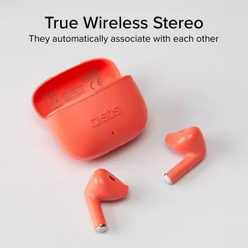 SBS TEEARTWSGOPODSR True Wireless Stereo kõrvaklapid laadimiskarbiga, Bluetooth 5.0, puutetundlik juhtimine, punane