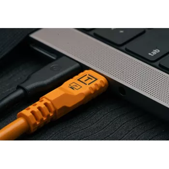 Tether Tools TetherPro Optima 10G USB-C–USB-C nurgaga kaabel, 1.8 m, oranž (CUC06RTG2-ORG)