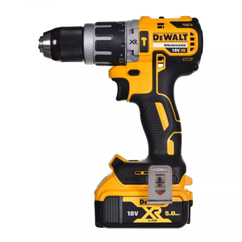 DEWALT DCK623P3-QW 18V XR 6-osaline harjata elektritööriistade komplekt koos 3x 5.0Ah akude, laadija ja TSTAK VI kohvriga