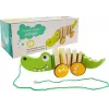 LEAN TOYS Puidust krokodill ratastel 18cm lohistatav mänguasi