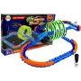 LEAN TOYS võidusõiduraja komplekt, pimedas helendav, silmustega ja kaugjuhitava autoga