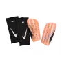 Nike Mercurial Lite kaitsmed Total Orange/Must suurus S
