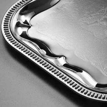 APS pidustuste kandik, ristkülikukujuline (L)410 x (S)310 mm, hõbedane metallist, nikeldatud ja kõrgläikepoleeritud kroomitud, sisepinnad - 1 tk (392)
