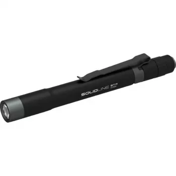 Ledlenser Solidline ST4 taskulamp, must, blisterpakend 502209