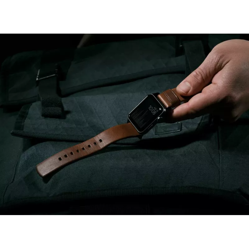 NOMAD Modern Band – Horweeni nahast rihm Apple Watchile 46mm/49mm (Rustic Brown, must riistvara)