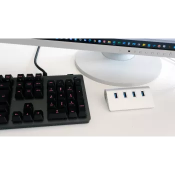 EXSYS EX-1134-2 USB 3.2 Gen 1 4-porti jaotur USB-C kaabli ja USB-A adapteriga