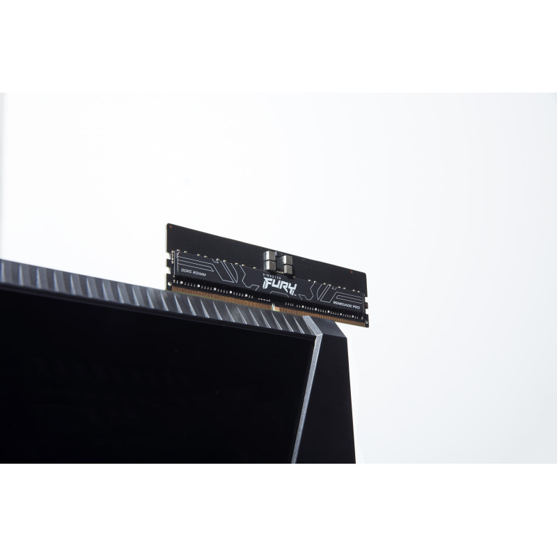 Kingston FURY Renegade Pro 256GB (8x32GB) DDR5-6400 CL32 ECC Registered mälukomplekt