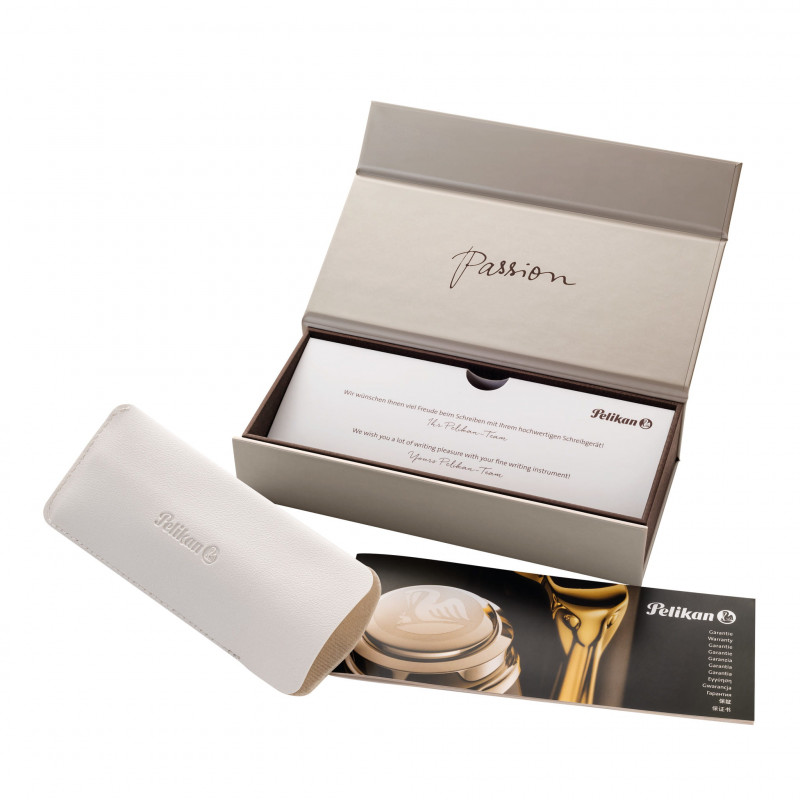 Pelikan Classic M200 kolbtäitega täitesulepea, roheline marmorjas