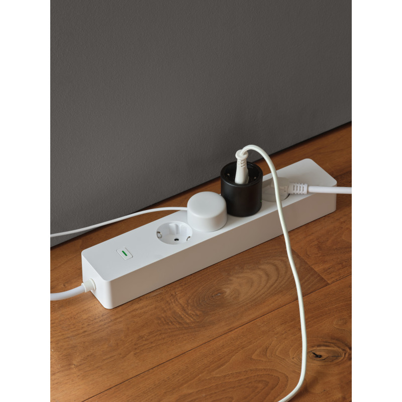 Osram SMART+ MATTER Plug EU nutipistik, must