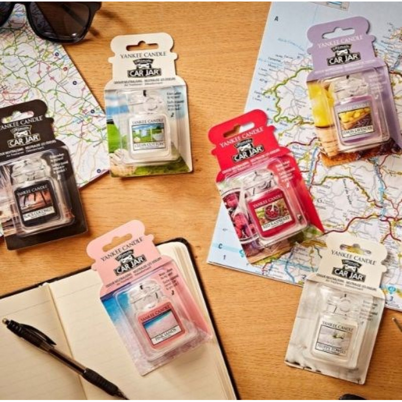Yankee Candle Ultimate Soft Blanket rippuv autolõhnastaja