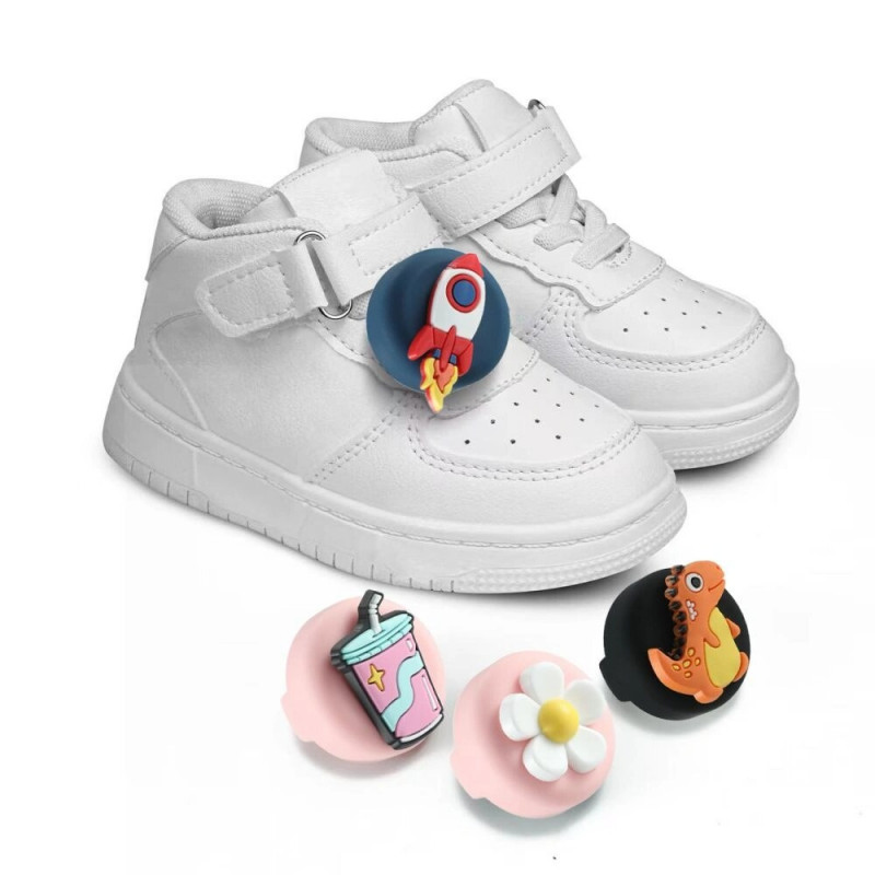 Tech-Protect Smooth For Kids silikoonkate Apple AirTag 1 / 2 jaoks, värviline (4 tk)
