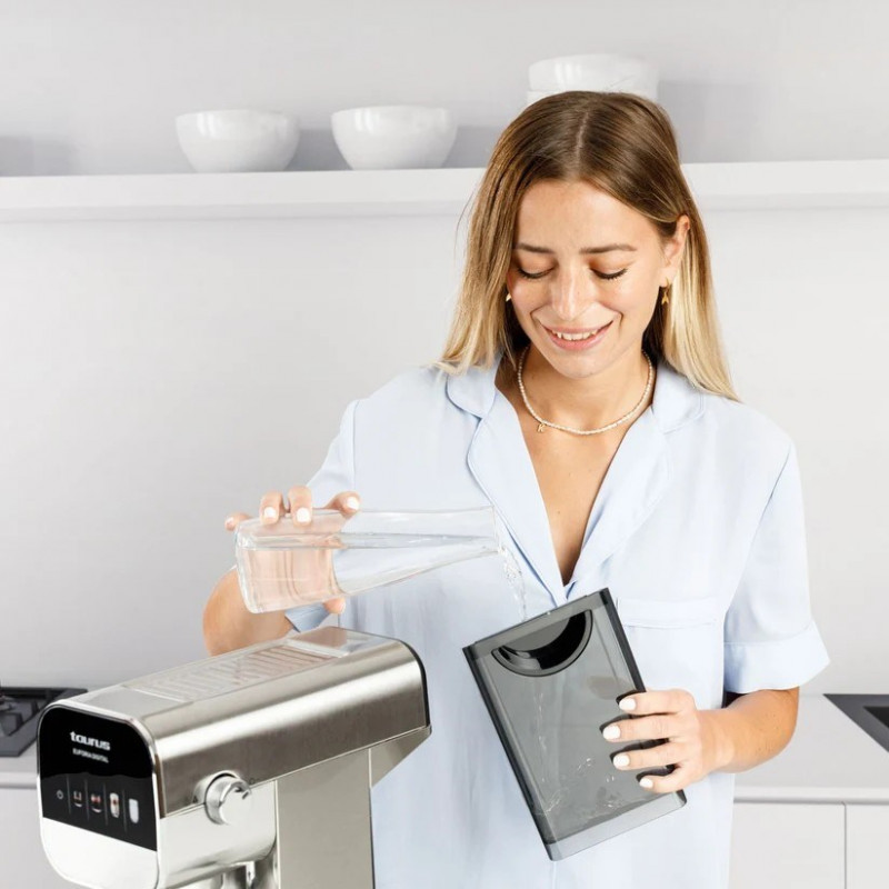 Taurus Euforia Digital 1350 W 20 baari kolb-tüüpi espressomasin 920650000