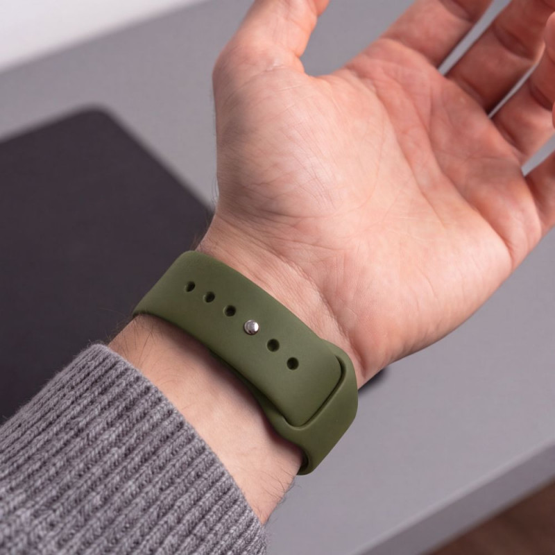 Tech-Protect silikoonist rihm Apple Watch 8 / 9 / 10 / 11 / 12 / SE / Ultra jaoks, 44/45/46/49 mm, oliivroheline