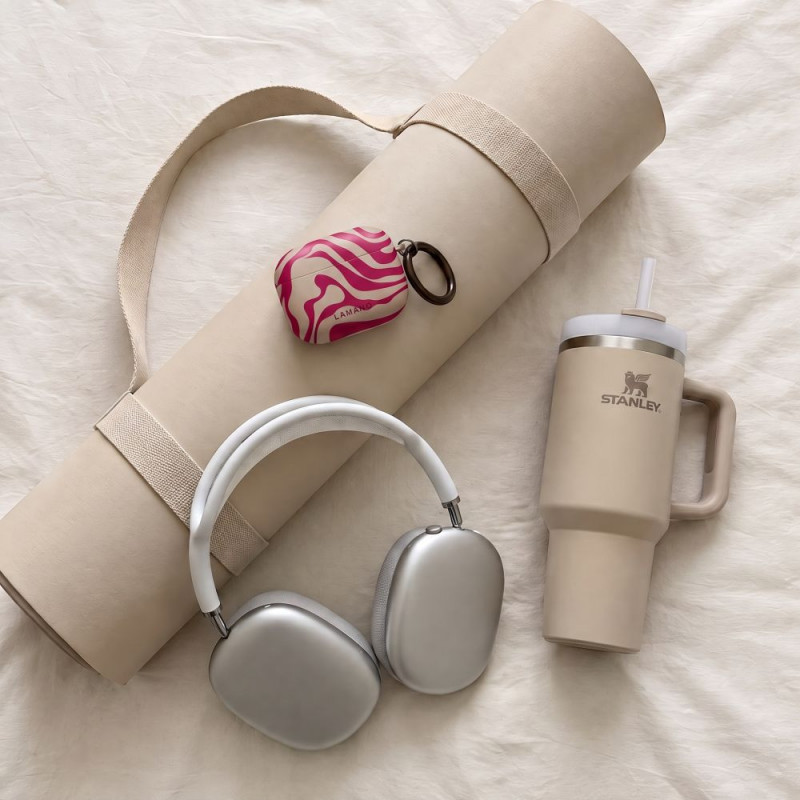 Tech-Protect Lamano ümbris Apple AirPods Pro 3-le karabiiniga, Flamingo Bloom (roosa ja beež)
