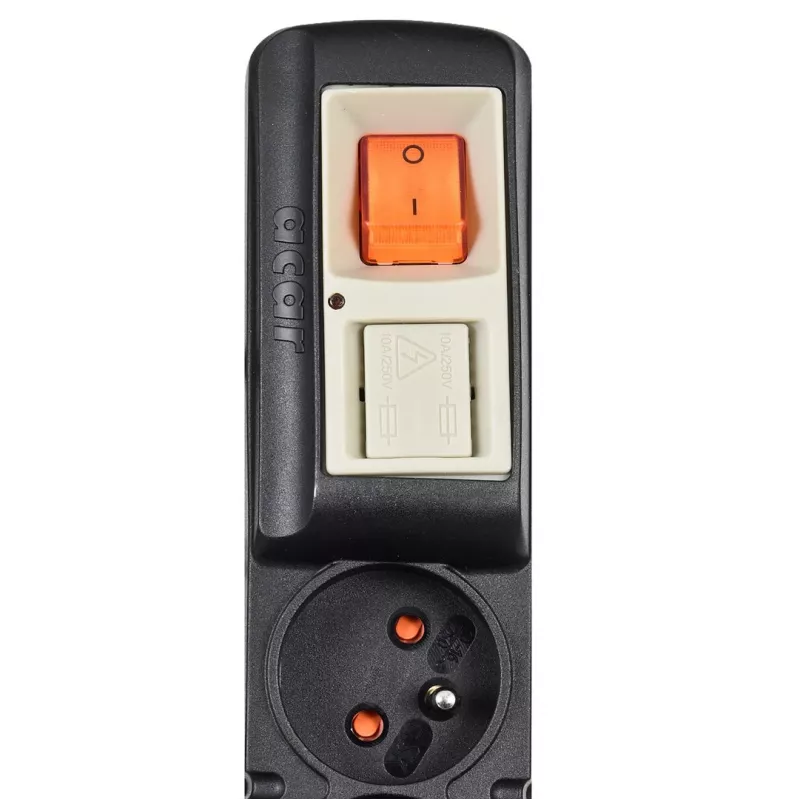 Acar S8 PRO 1.5m liigpingekaitse pikendusjuhe - 8 Schuko pistikupesa, must