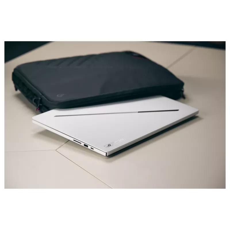 ASUS ROG Zephyrus G16 GU606AR-TB011W mängusülearvuti, 16-tolline, Intel Core Ultra 9 386H, 32GB muutmälu, 1TB SSD, NVIDIA GeForce RTX 5070 Ti, Windows 11 Home
