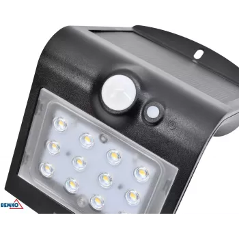 BEMKO TRINGO Päikeseenergia LED prožektor 1.5W 220lm 4000K IP65 must PIR-anduriga C83-SOT-001BL-PIR