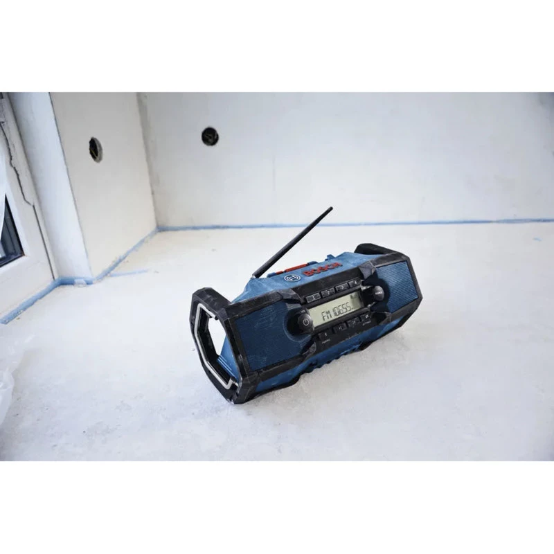 BOSCH HEAVY DUTY GPB18V-3C Professional Bluetooth FM-raadio (sinine/must, ilma akuta)