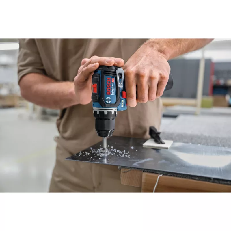 Bosch Professional GSR 12V-32 Juhtmeta puur-kruvikeeraja (12V, 2x 2.0Ah Li-Ion, 36-osaline tarvikukomplekt, tööriistakott, sinine/must)