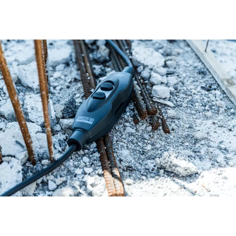 Brennenstuhl PRCD-S kaasaskantav rikkevoolukaitse adapterkaabel 16 A 230 V 1,5 m H07RN-F IP44 1160210