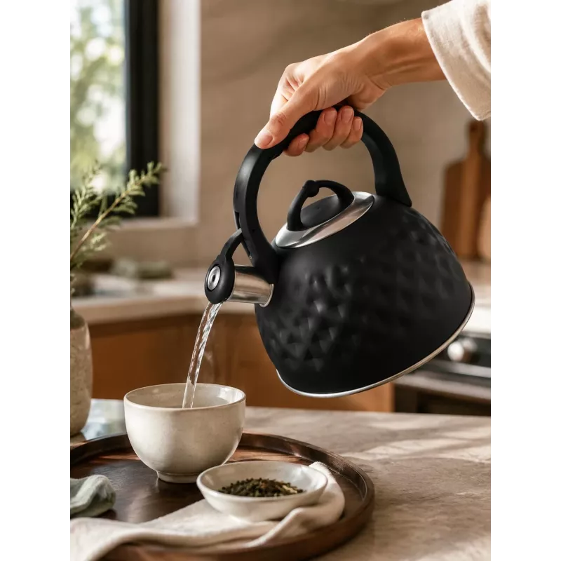 Brock MWK 002 BK La Cuisinette veekeetja 2,7L must/teras