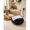 Brock SSM 2004 SS 3-in-1 võileiva-, vahvli- ja pähklikoogimasin, 750W, must/teras