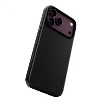 CARE by PanzerGlass Solo vegan-nahast ümbris MagSafe'iga iPhone 17 Pro Maxile - must