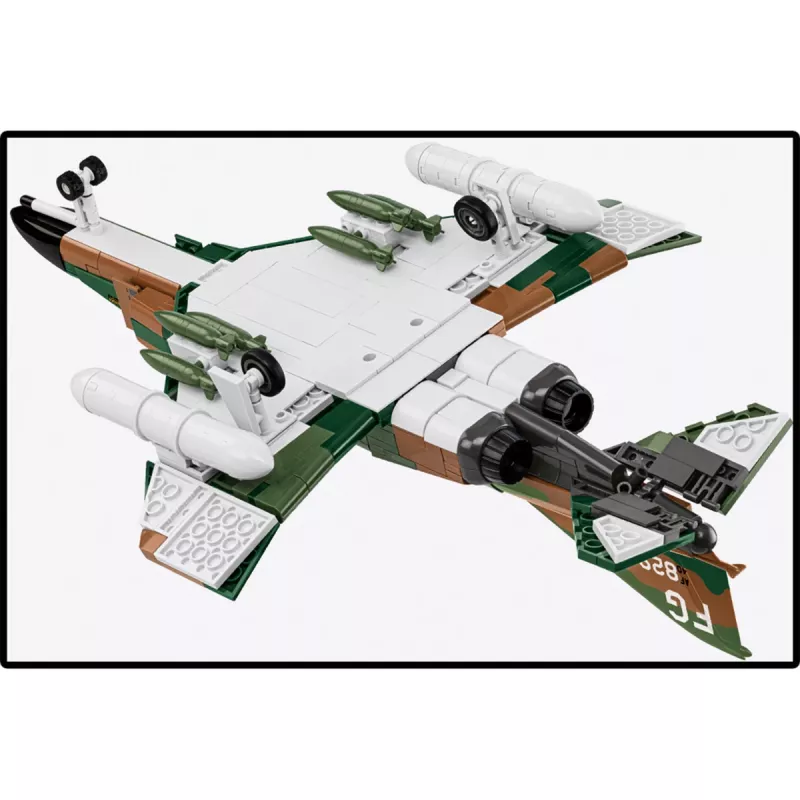 COBI F-4C Phantom II 1:48 Ehitusklotside Komplekt (752 Tükki)