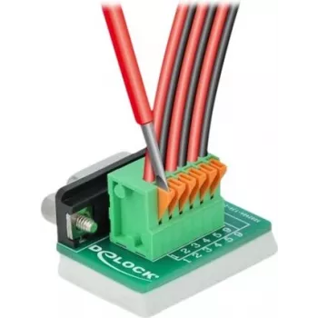 Delock D-Sub 9 emane 6-kontaktilise klemmliistu adapter koos tiibkruvide ja surunupuga 66556