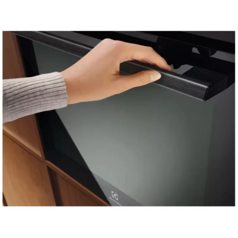 Electrolux EOF7P86H3 Sisseehitatud elektriahi 71L pürolüütilise isepuhastusega A+ energiaklassiga SenseCook & SteamBake