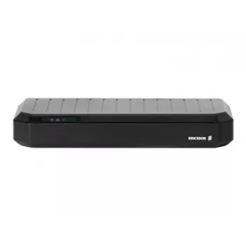 Ericsson Cradlepoint E400-5GE-AM juhtmevaba ruuter, WWAN 2.5GbE, Wi-Fi 7 mitmesagedus, 5G/4G, 5-aastane NetCloud Enterprise Branch Essentials ja Advanced plaan, P/N: 170921-000, 170923-000, 170924-000, 170925-000 (BLA5-E400-5GE-GL-M)