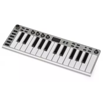 ESI xSynth 16-häälne mitme mootoriga digitaalne süntesaator lauamoodul