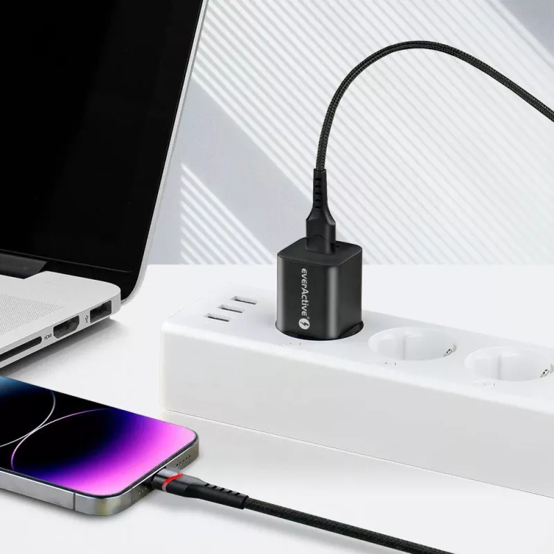 everActive CBB-1IBR USB-A to Lightning RGB LED punutud kaabel 1m 2.4A must