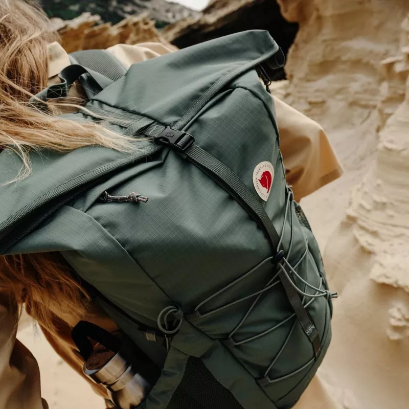 Fjällräven Abisko Hike Foldsack seljakott - Patina Green
