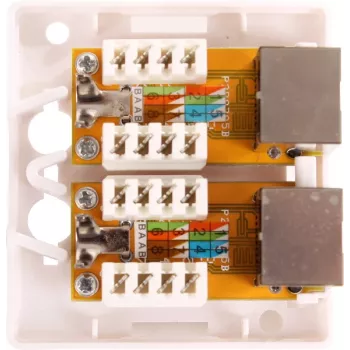 GETFORT GF-2G6FTP Varjestatud pinnale paigaldatav võrgupistikupesa, 2x RJ45, Cat6 FTP, valge