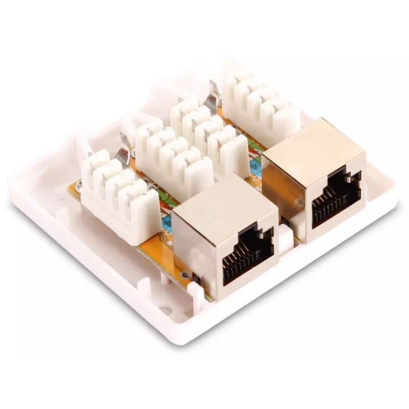 GETFORT GF-2G6FTP Varjestatud pinnale paigaldatav võrgupistikupesa, 2x RJ45, Cat6 FTP, valge