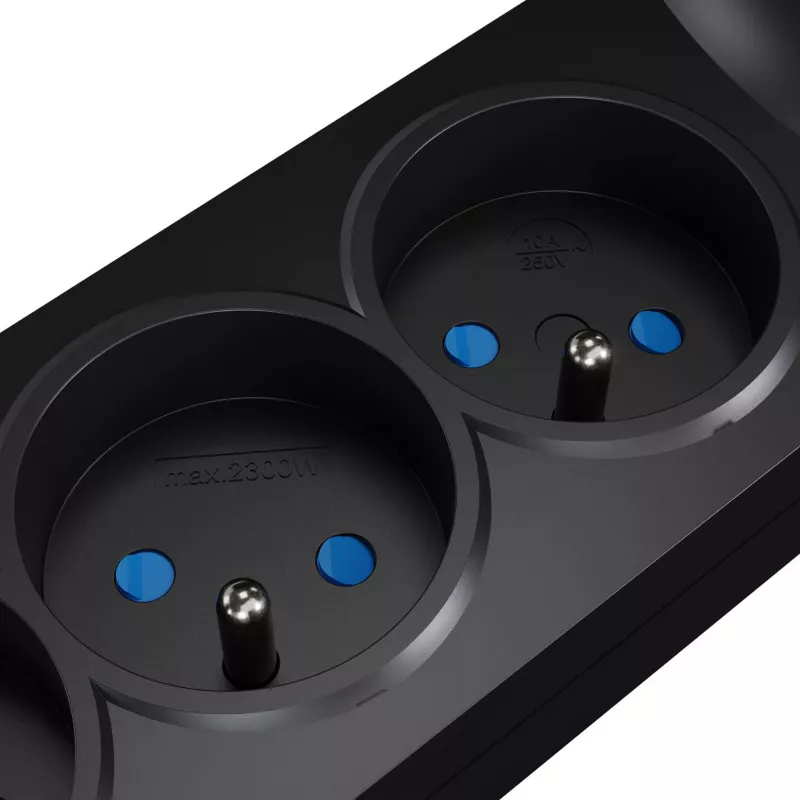 GETFORT liigpingekaitsega pikendusjuhe 5P-1.5M-B-USB, 5 pistikupesa, 2 USB, 1.5m, must
