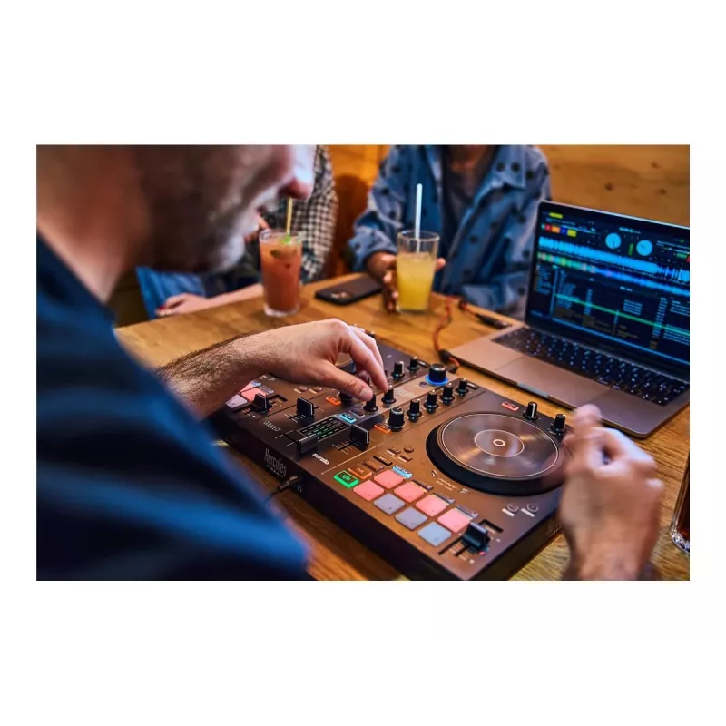 Hercules DJ Essentials Kit koos DJControl Inpulse 200, DJMonitor 32 kõlarite ja HDP DJ45 kõrvaklappidega