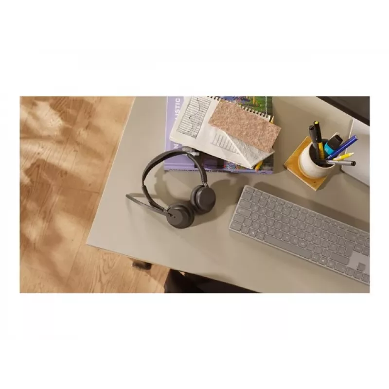 Jabra Evolve3 45 stereokõrvaklapid Link 390a USB-A adapteriga