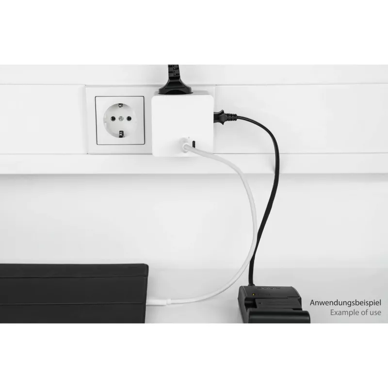 KABELMEISTER pistikupesakuubik 3x Schutzkontakt pistikupesa, USB-C 20W PD 3.0 ja USB-A 18W, 1,5m, valge