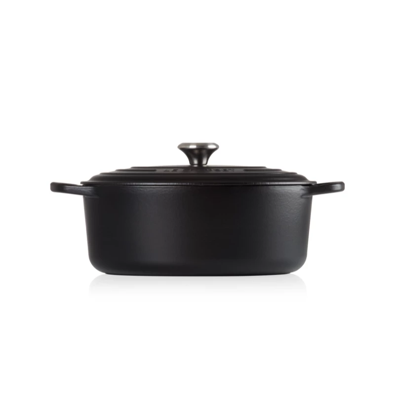 Le Creuset Signature ovaalne praepann 31 cm must emailitud malm (4.7L)