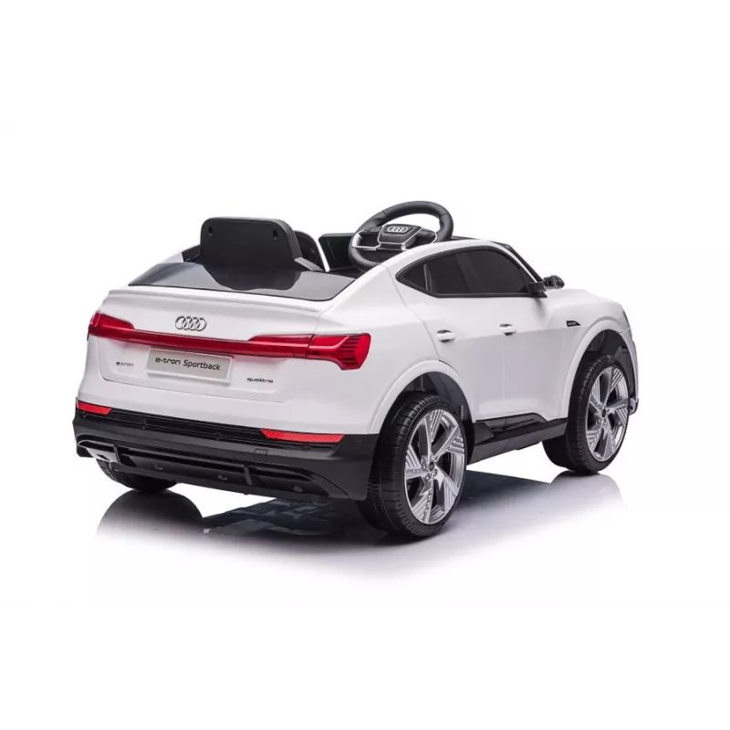 LEAN CARS Audi E-Tron elektriline lasteauto valge QLS-6688 LED-tulede ja MP3-mängijaga