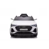 LEAN CARS Audi E-Tron elektriline lasteauto valge QLS-6688 LED-tulede ja MP3-mängijaga