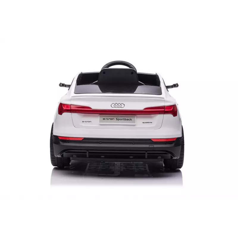 LEAN CARS Audi E-Tron elektriline lasteauto valge QLS-6688 LED-tulede ja MP3-mängijaga
